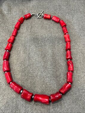 Polished Chunky Coral Necklace